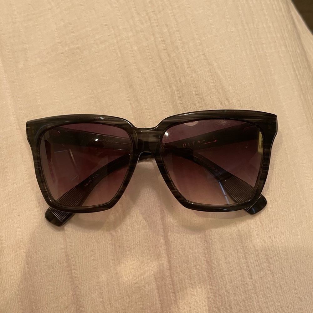 DITA SUNGLASSES - Picture 3 of 3